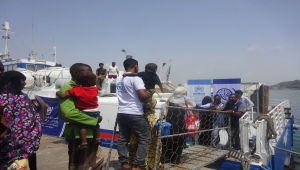 وزير يمني يطالب الأمم المتحدة باحتواء تدفق اللاجئين الأفارقة