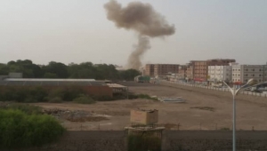 انفجاران يهزان عدن.. مقتل قائد عسكري بارز في عدن بقصف حوثي