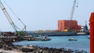 الإمارات تبنيّ ميناءً بحرياً خاصاً بها في "سقطرى"