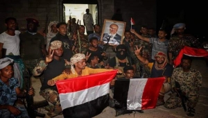 سقطرى: قوات الشرعية تستعيد السيطرة على معسكر القوات الخاصة