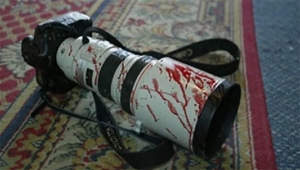 "حذر من إفلات الجناة من العقاب".. الاتحاد الدولي للصحفيين: مقتل 44 صحفيا في اليمن منذُ 10 سنوات
