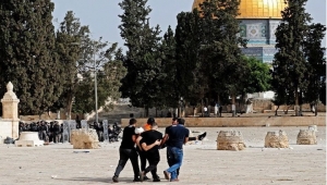 حماس و"علماء فلسطين" تدعوان إلى الرباط في الأقصى