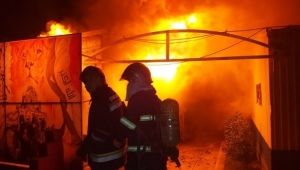 رويترز: وفاة وإصابة العشرات في حريق بمستشفى لمرضى كورونا جنوبي العراق