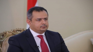 وزير سابق يتهم رئيس الحكومة بدعم الحوثي والانتقالي للسيطرة على شبوة