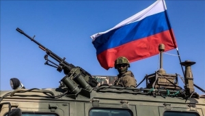 روسيا تطلق مناورات عسكرية قرب الحدود الأوكرانية