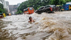 السيول تتسبب في مصرع 27 شخصا في بنغلاديش