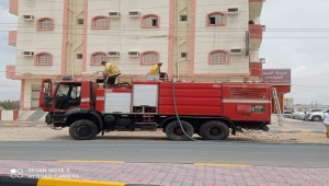 إخماد حريق اندلع في الدور الثالث بأحد فنادق الغيضة بالمهرة