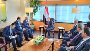 الجامعة العربية تؤكد دعمها للحكومة اليمنية وجهودها في استعادة الدولة 
