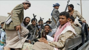 جماعة الحوثي تهدد بضربات مباشرة على السفن النفطية
