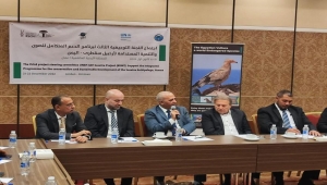 وزير المياه والبيئة يرأس اجتماعا في عمّان لتقييم مشروع صون وتنمية سقطرى