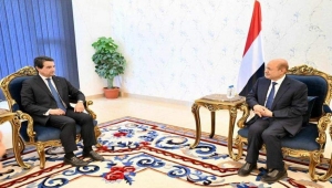 "العليمي" يتسلم أوراق اعتماد السفير البرتغالي الجديد لدى اليمن