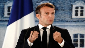ماكرون يؤكد تمسك فرنسا بدعم السلام والوحدة في اليمن