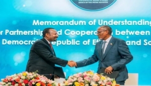إثيوبيا توقع مذكرة تفاهم مع أرض الصومال لاستخدام ميناء على البحر الأحمر