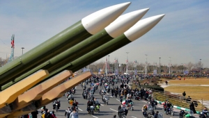 سي بي إس: إيران ستهاجم إسرائيل بعشرات الصواريخ وأكثر من 100 مسيرة
