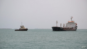 الجيش الأمريكي يؤكد تضرر سفينة بريطانية جراء هجوم صاورخي للحوثيين 