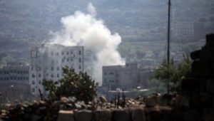 القوات الحكومية تعلن تعرض مواقعها غربي تعز لقصف حوثي
