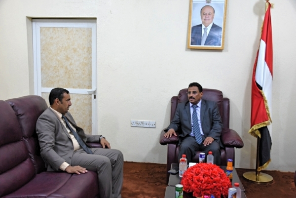 الحكومة اليمنية تعتزم إجراء رحلات اسبوعية إلى "سقطرى" عبر طيران السعيدة