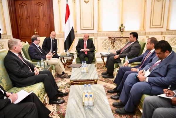 الرئيس اليمني يقول إن الانتخابات الرئاسية "السبيل لتحقيق السلام"