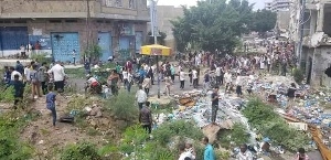 تعز :مليشيات الحوثي تُطلق النار على مواطنيين في عقبة الحوض تجمعوا لكسر الحصار والمحافظ يعلن  المعابر من جهتتا مفتوحة
