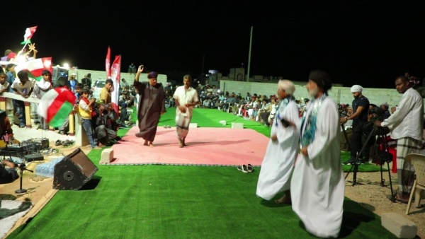 المهرة تشارك سلطنة عمان في الاحتفالات بالعيد الوطني  ال49