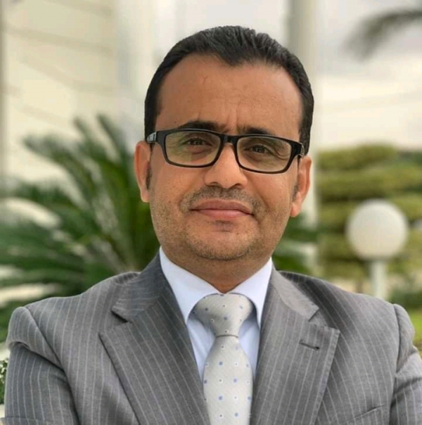 مدير الاخبار بقناة اليمن :إنفلونزا الخنازير تقتل يومياً العشرات والحوثيون يمنعون تناول الموضوع  إعلامياُ