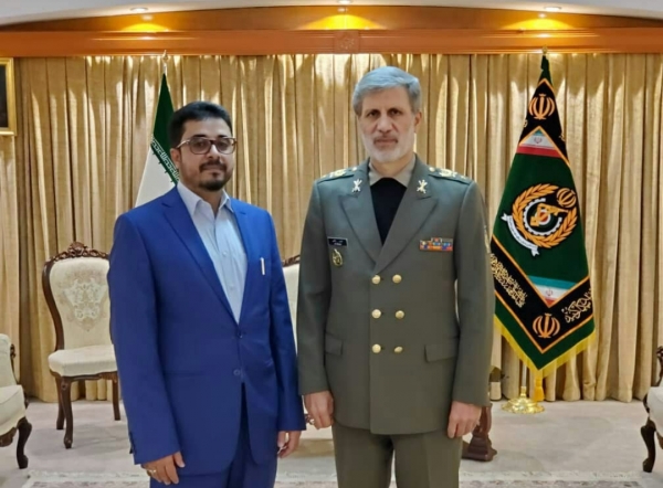 إيران وجماعة الحوثي تعززان الدعم العسكري بين الطرفين