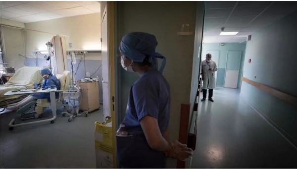 فرنسا: 243 وفاة بفيروس كورونا خلال 24 ساعة والحالات بالعناية المركزة في انخفاض مستمر