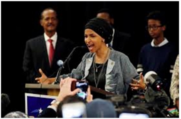 إلهان عمر عضو الكونجرس الامريكي تتهم الإمارات بإغراق اليمن في الفوضى