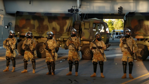 العفو الدولية .. تهاجم الشرطة الأمريكية لاستخدامها "العنف المفرط" ضد المتظاهرين
