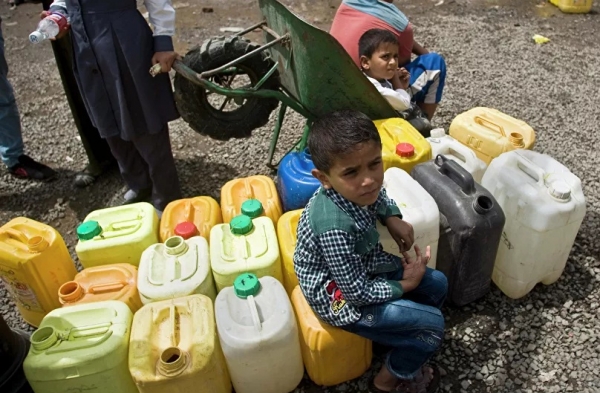 ثالوث مخيف يفتك بحياة الأطفال ويدمر أحلامهم في اليمن