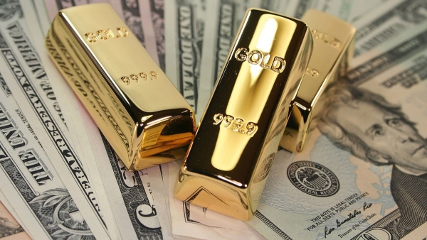 الذهب يرتفع مدعوما من ضعف الدولار