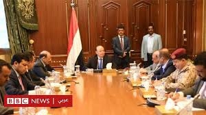 إجتماع موسع لكبار قيادات الدولة برئاسة هادي في الرياض