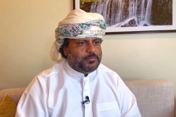 الشيخ عيسى سالم بن ياقوت : تسابق سعودي إماراتي للسيطرة على جنوب اليمن