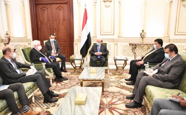 الرئيس هادي يستقبل المبعوث الأممي لدى اليمن