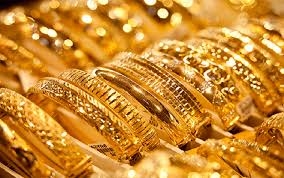 انخفاض أسعار الذهب مع تعزز الشهية للمخاطرة