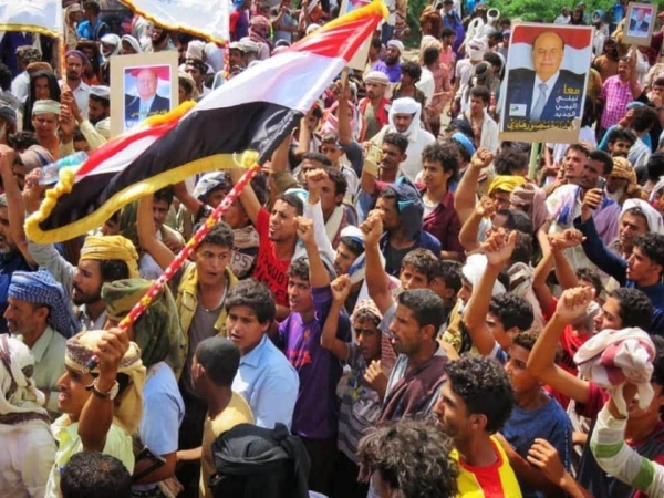 اليمن الممزق بالحرب يواجه دعوات الانفصال