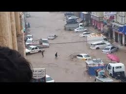 صنعاء: السيول تغرق الشوارع والأحياء وتتسبب في اضرار مادية”صور”