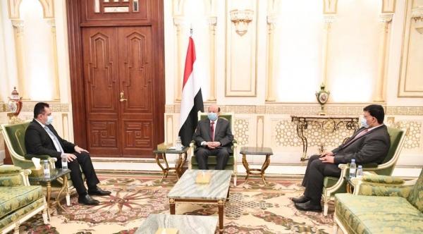 تعليق الرئيس هاردي حول سرعة تنفيذ اتفاق الرياض واسهامه بتوحيد الصف اليمني
