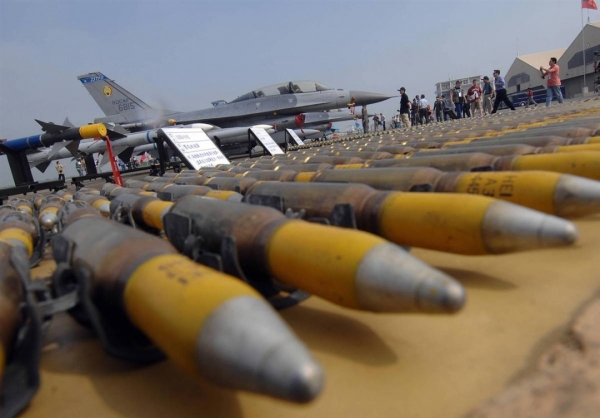 مجلس الدولة البلجيكي يُعلق تراخيص تصدير السلاح والمعدات العسكرية إلى السعودية