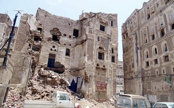 تضرر 111 منزلا في مدينة صنعاء القديمة