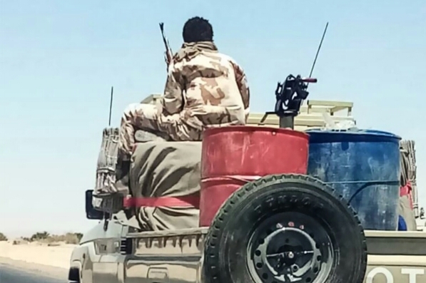 الامارات تجند العشرات من اليمنيين وتدفعهم للقتال في ليبيا