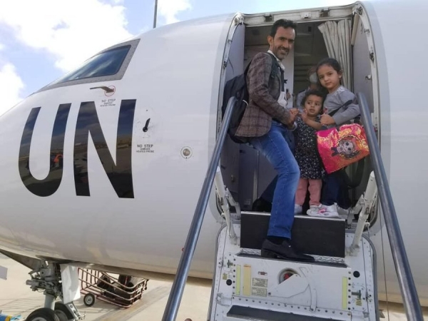 الأمم المتحدة تنقل مرضى يمنيين من الأردن إلى صنعاء