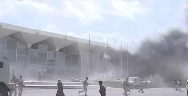 صحيفة إسرائيلية: الإمارات متهمة بقدر الحوثي بالوقوف وراء تفجيرات مطار عدن
