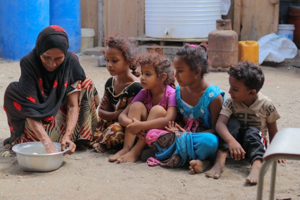 الأمم المتحدة: 43 % من الأسر اليمنية قلصت عدد الوجبات اليومية