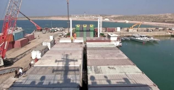 الإمارات توقف مشروع تطوير ميناء سقطرى