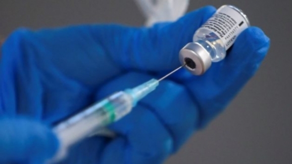 منظمة الصحة تبدأ التطعيم ضد كوفيد-19 في مناطق سيطرة الحوثيين