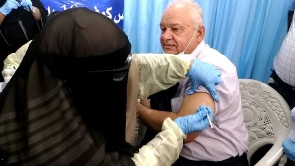 وزارة الصحة: بإمكان المسافرين التطعيم ضد كورونا في محافظاتهم