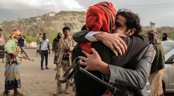 الحوثيون يتهمون السعودية بعرقلة تبادل صفقات الأسرى