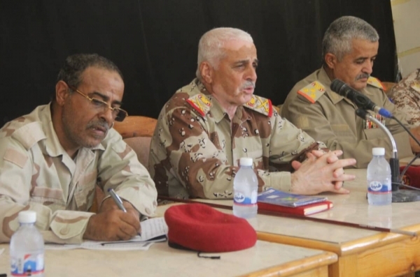 حضرموت.. قائد المنطقة العسكرية الأولى يوجّه برفع اليقظة لمواجهة التهديدات