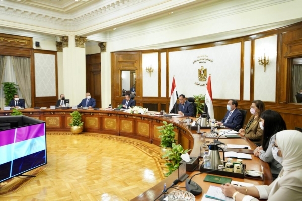 رئيس وزراء مصر: نرفض المساس بالملاحة في البحر الأحمر وباب المندب